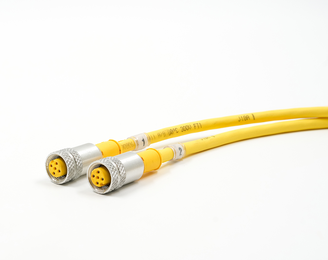 Quick-Connex® Trex-Onics® Micro Y-Splitter Cordset Quick-Connex® Trex-Onics® Micro Y-Splitter Cordset